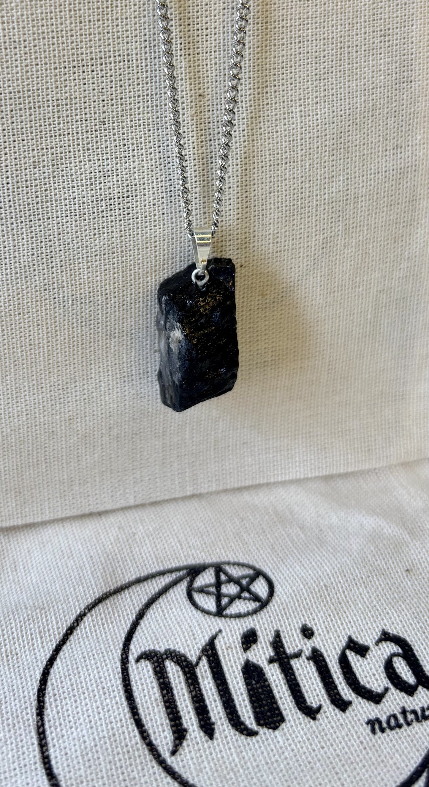 Pingente Turmalina Negra